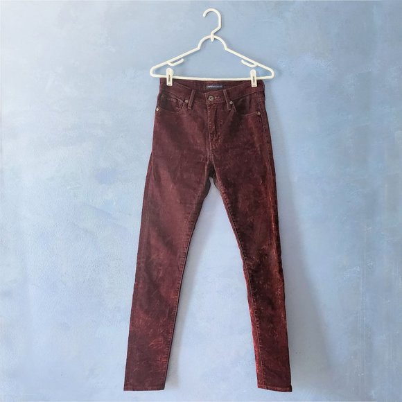Levi's 721 Made & Crafted High Rise Velvet Jeans in Burgundy - LIKE NEW - Picture 7 of 9